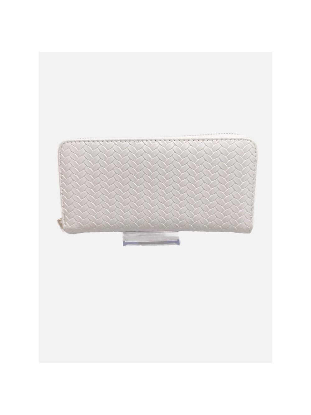 NWOT White Designer Zip Wallet – Luxe Textured Finish